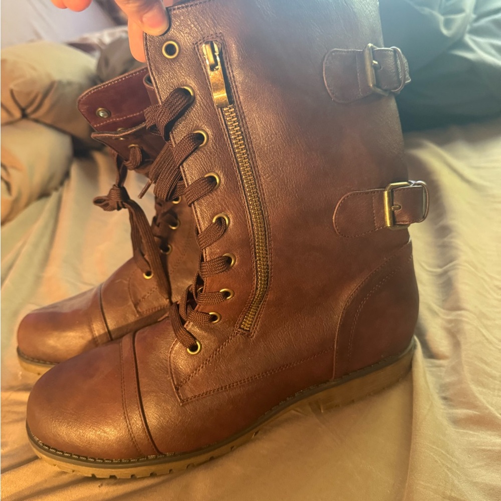 Brown/hints of burgundy Leather Women's Boots